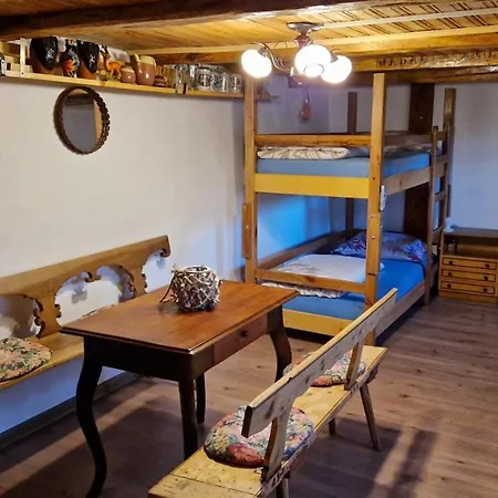 Lodge La Salasul Fermecat In Cheile Carasului