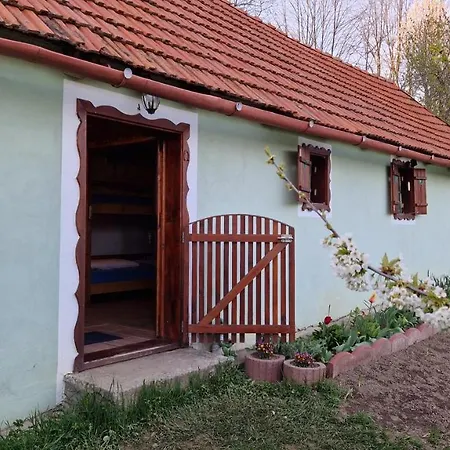 Lodge La Salasul Fermecat In Cheile Carasului